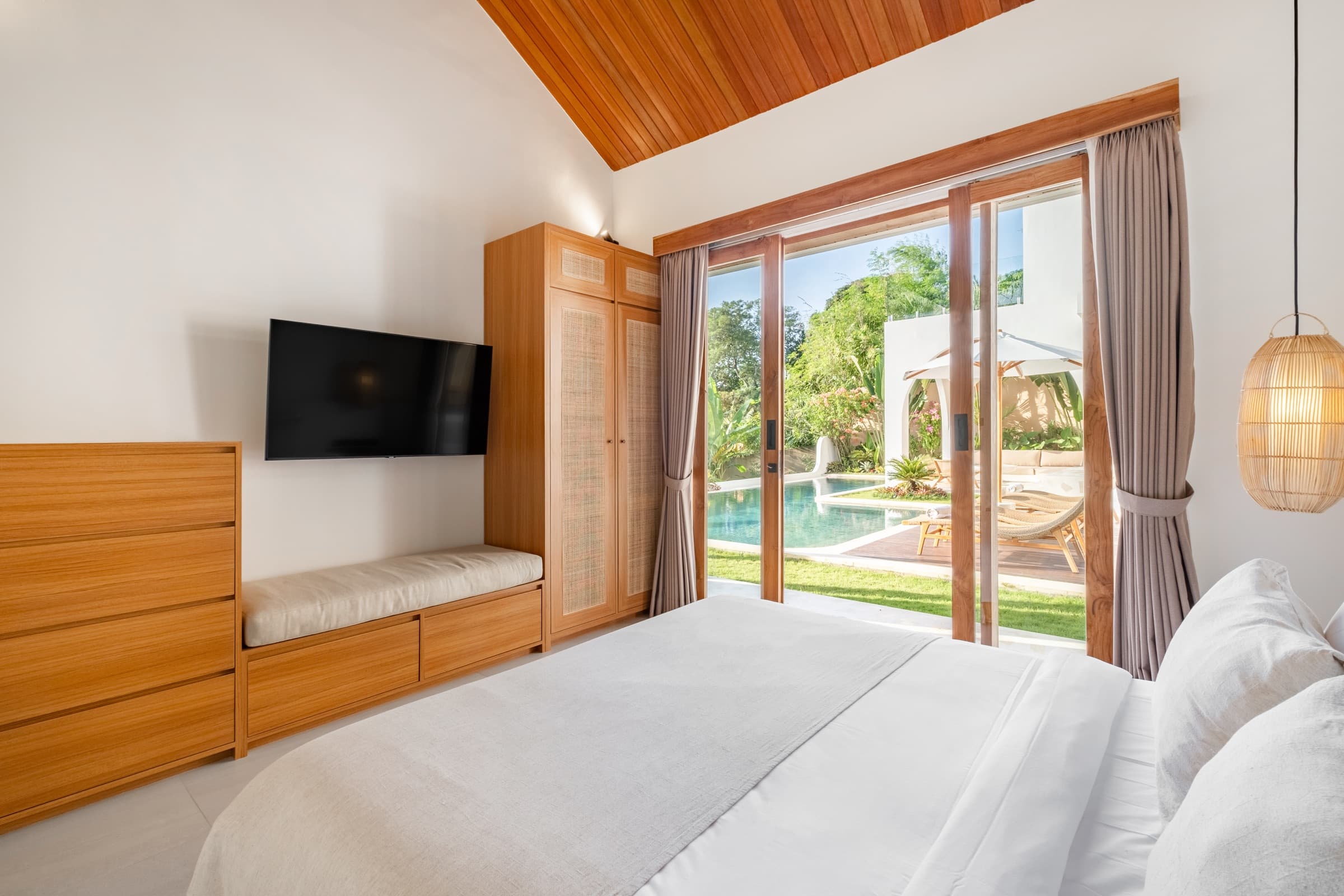 Alternate angle of the guest bedroom at Villa Vayu