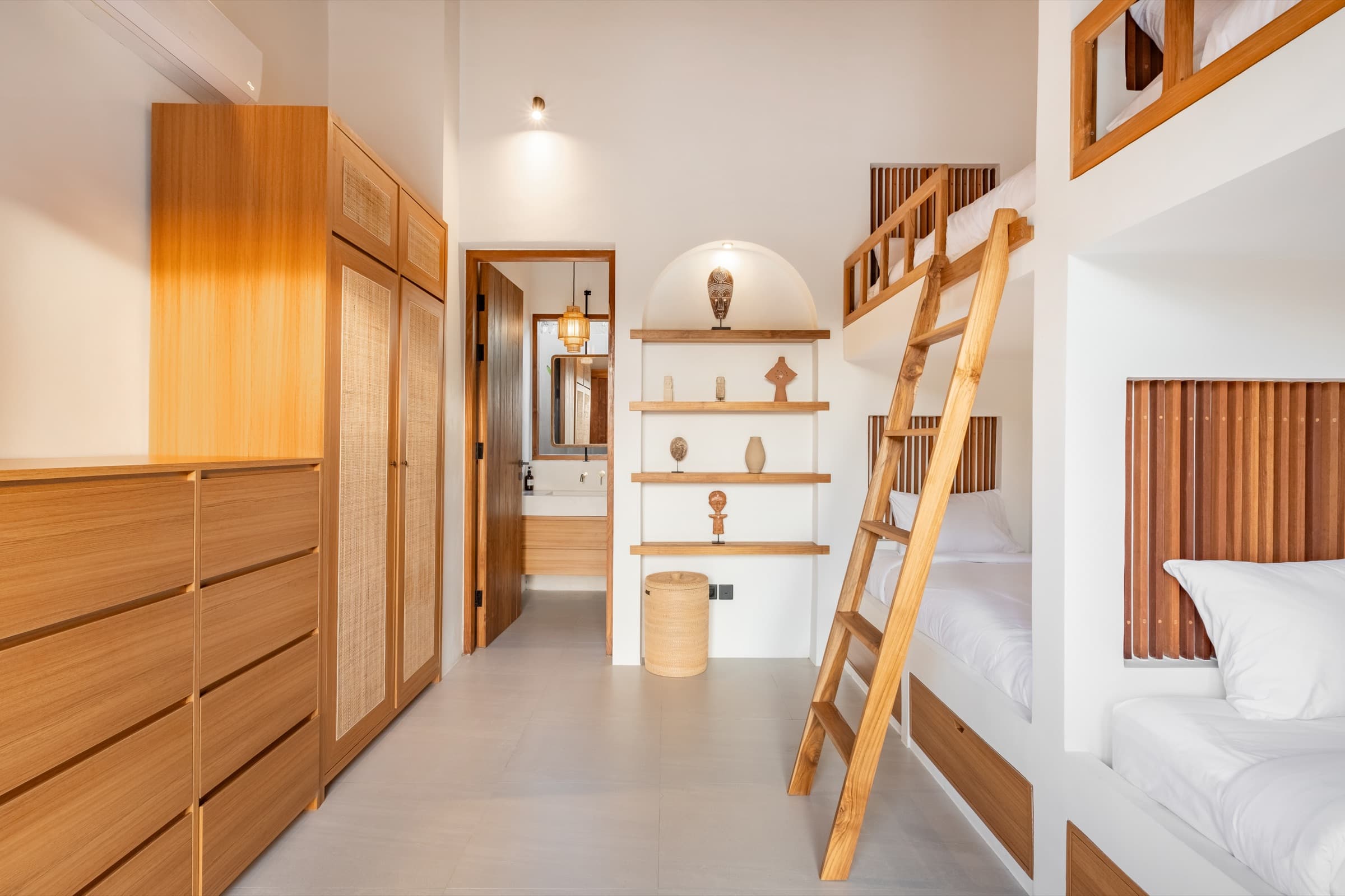 Different angle of the kids bedroom at Villa Vayu