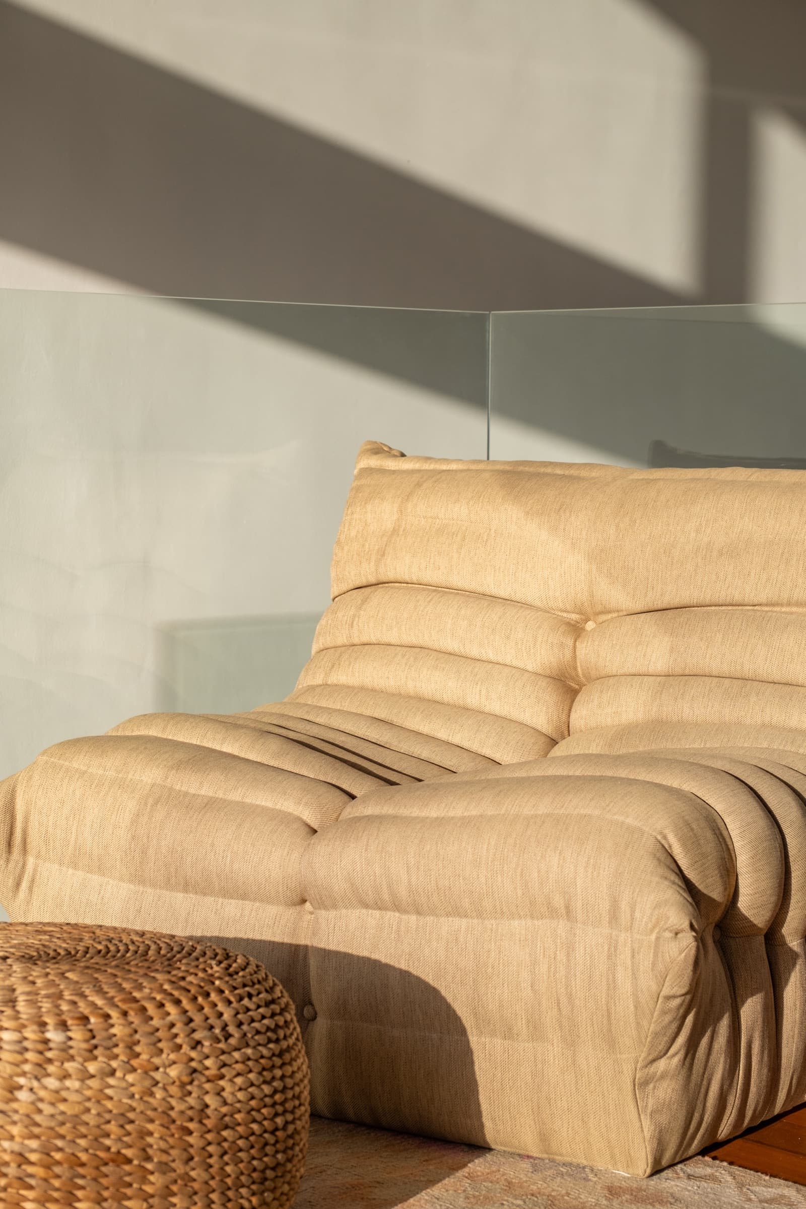 Reading corner in the second living room at Villa Vayu